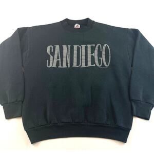 VTG 90s San Diego Crewneck Sweatshirt size L Fruit of the Loom USA